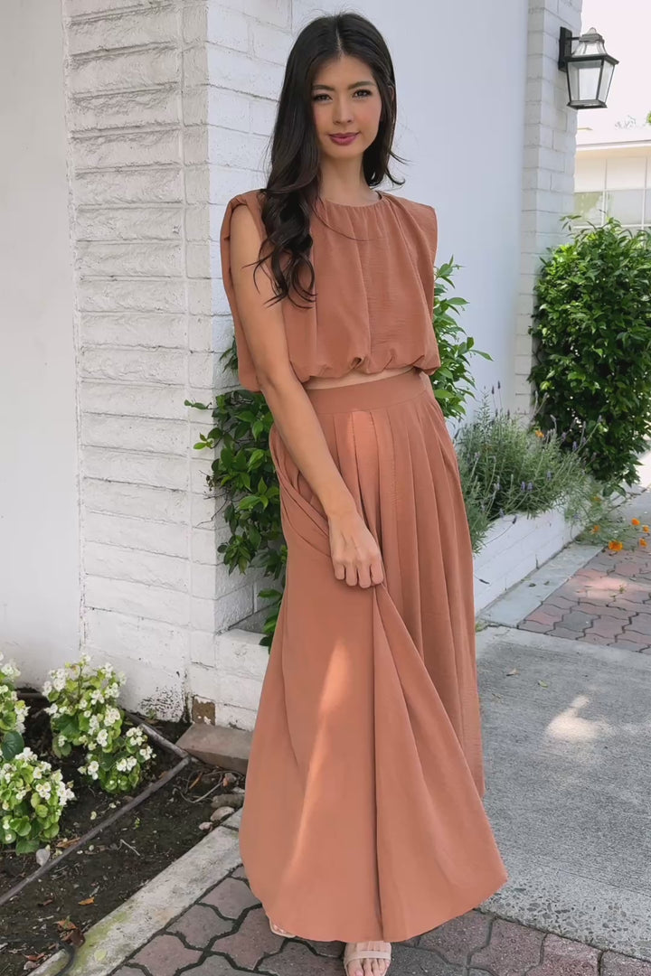Robin Pleated Midi Skirt